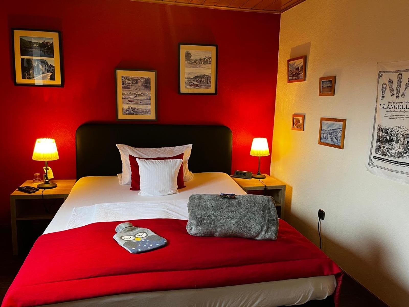 Henblas Hotel Neuenrade Eksteriør billede