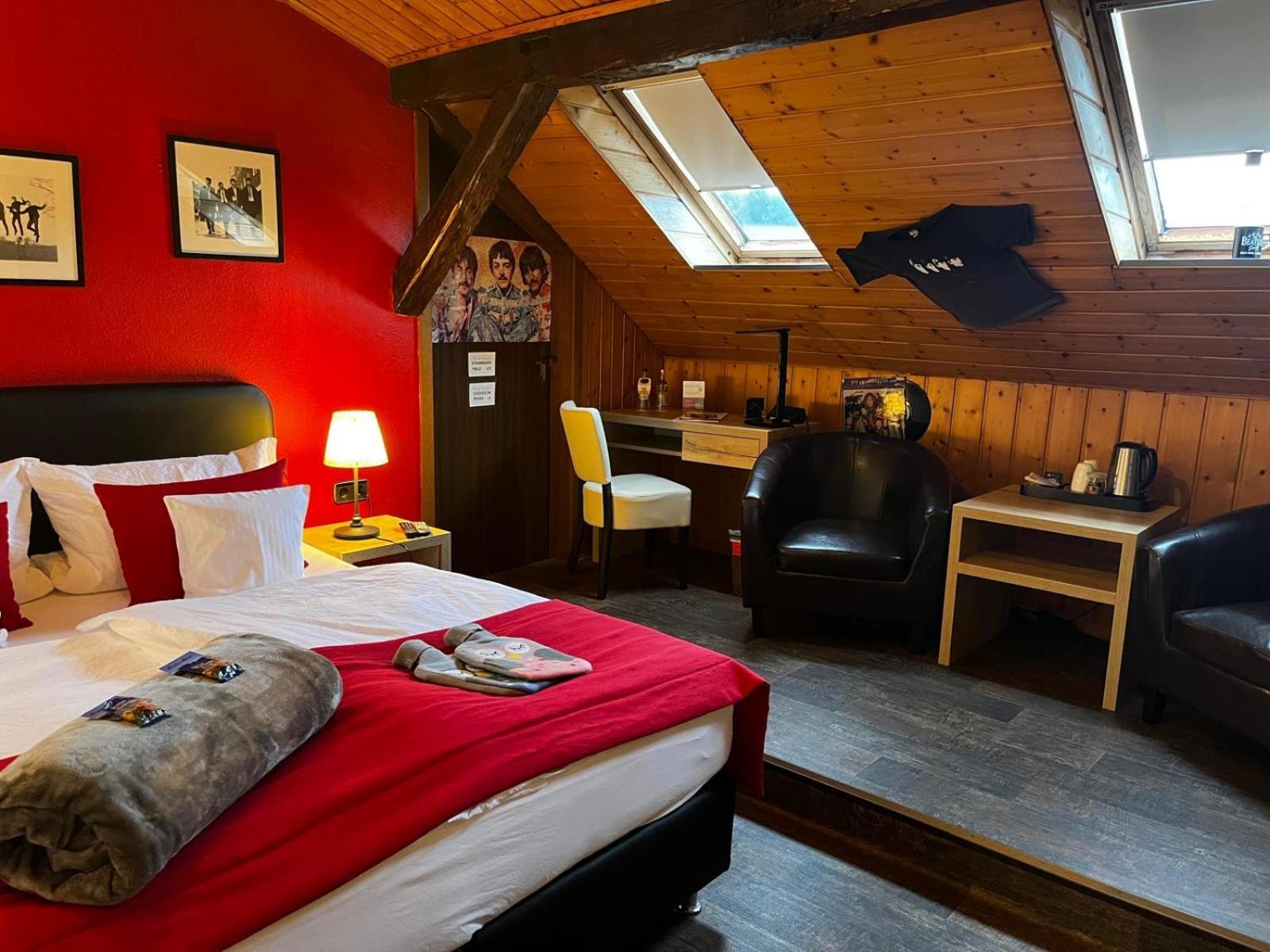 Henblas Hotel Neuenrade Eksteriør billede