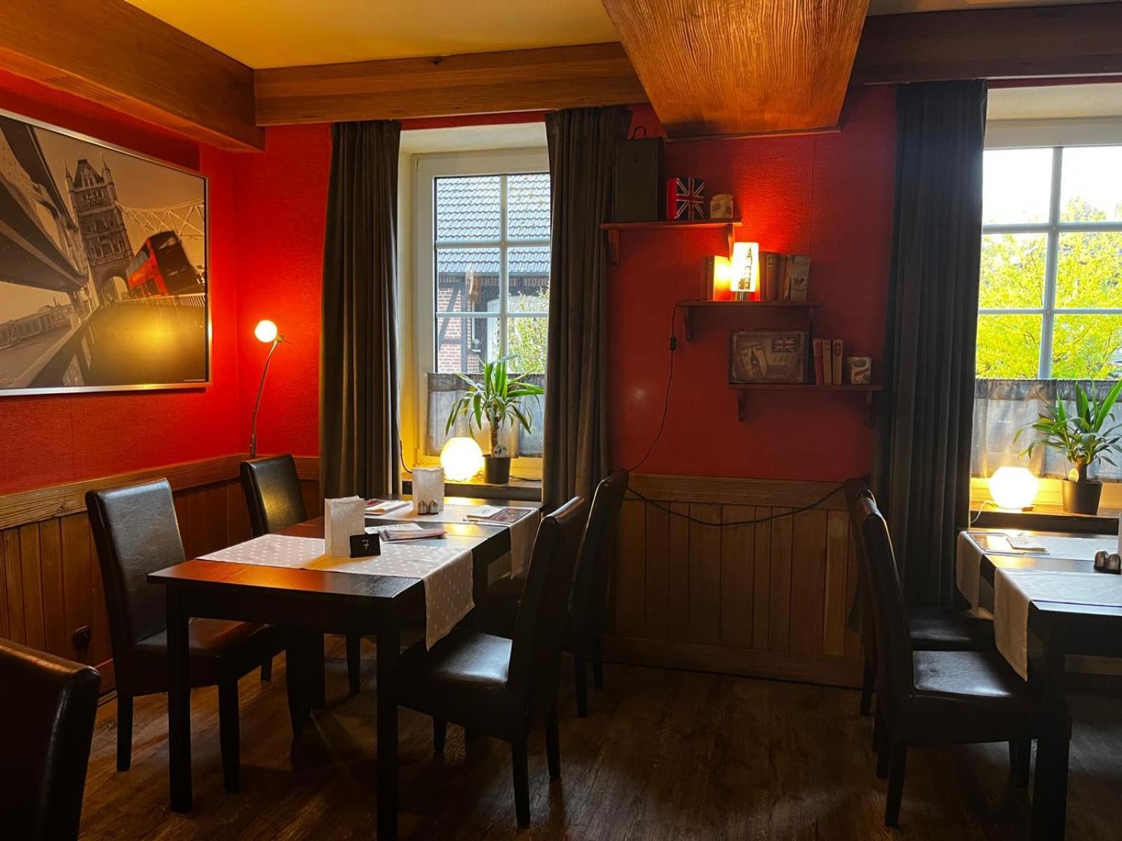 Henblas Hotel Neuenrade Eksteriør billede